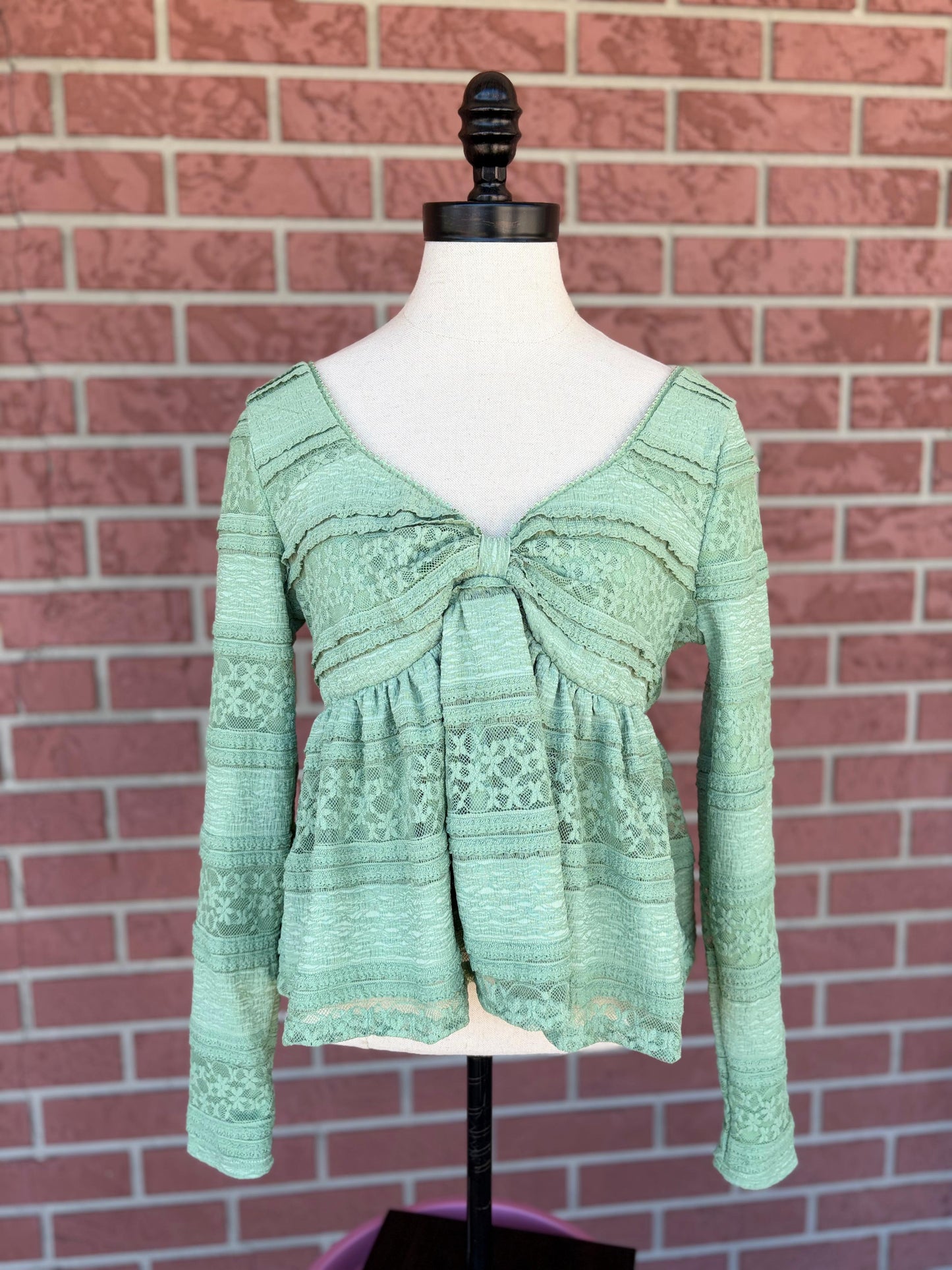 Going green twist top