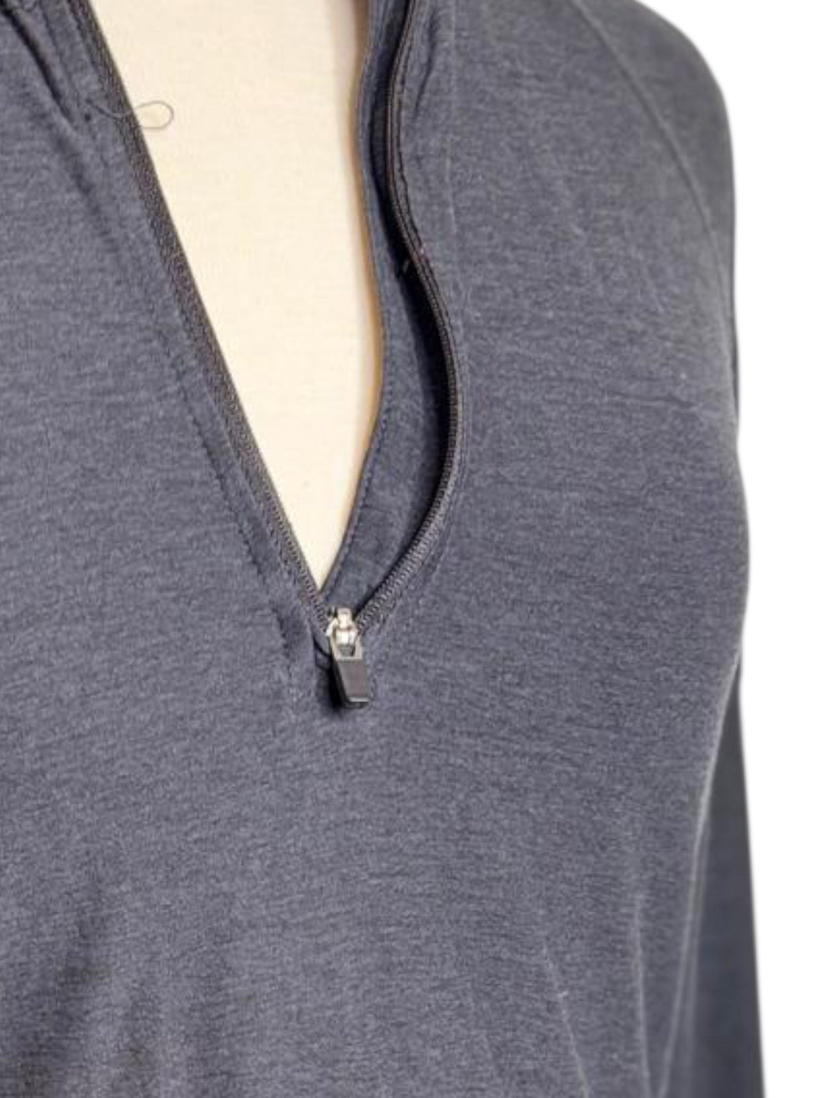 Athletic black pull over