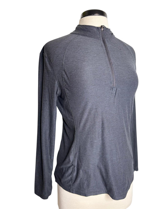 Athletic black pull over