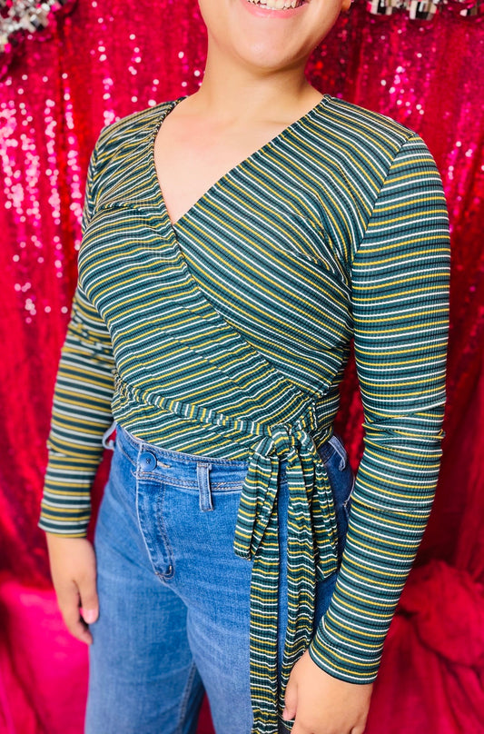 Stripped long sleeve top