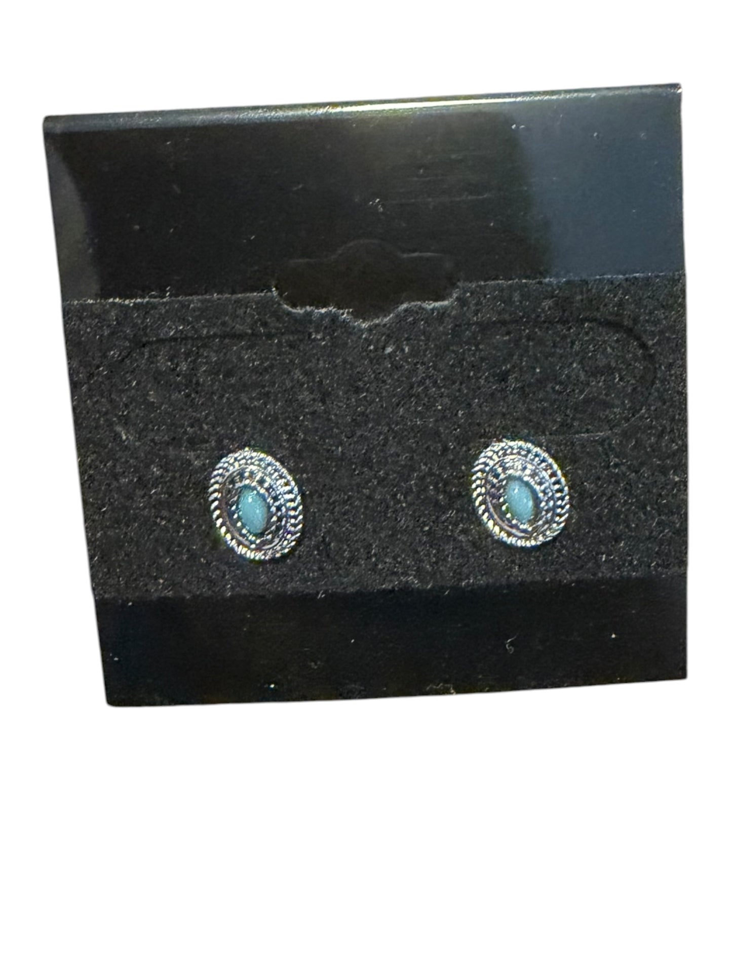 Turquoise western oval earrings