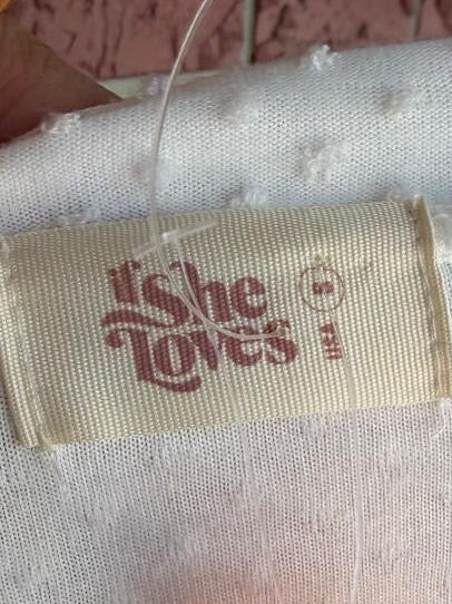 If She Loves White ruffle sleeves top