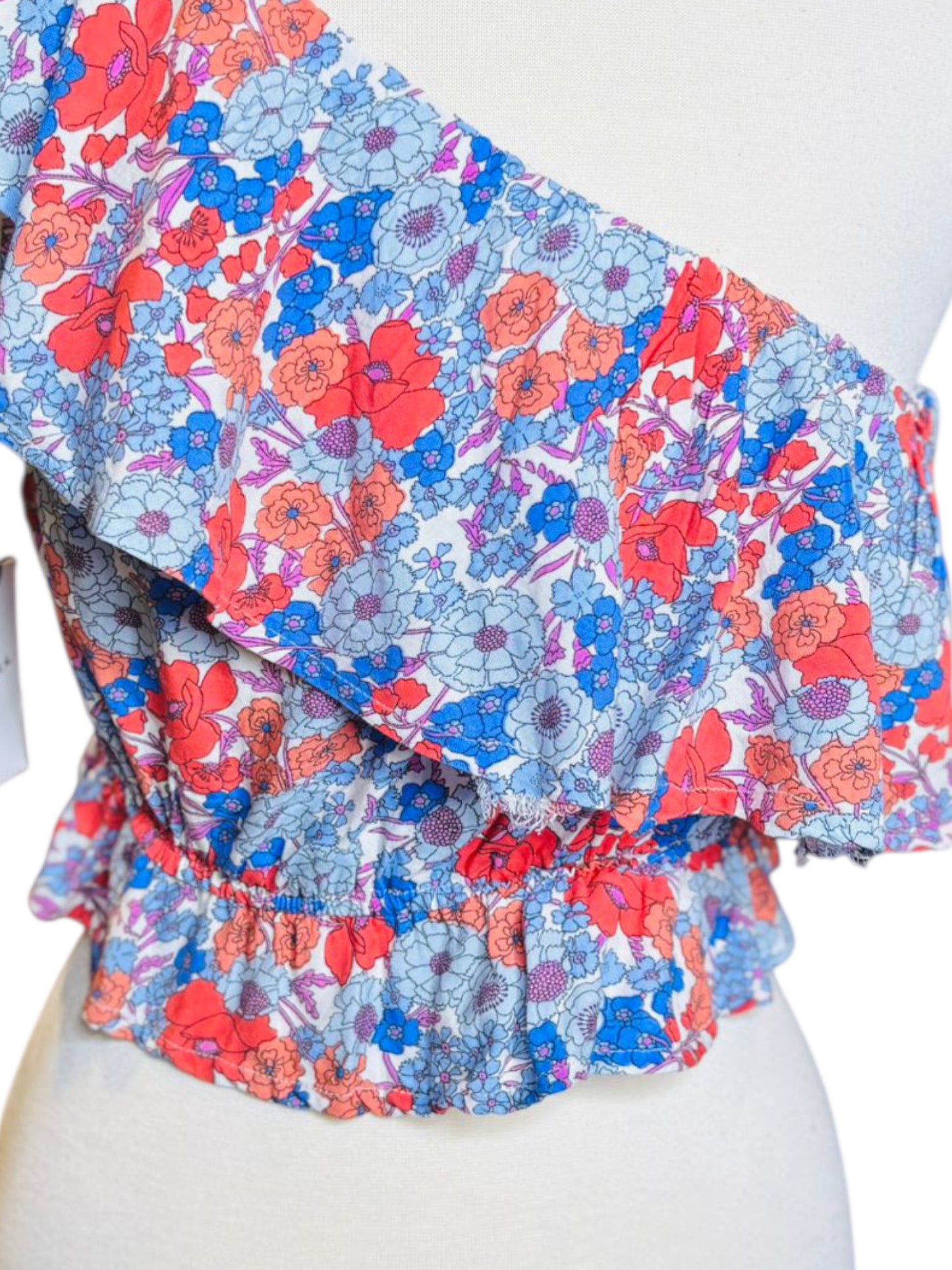 Floral one shoulder crop