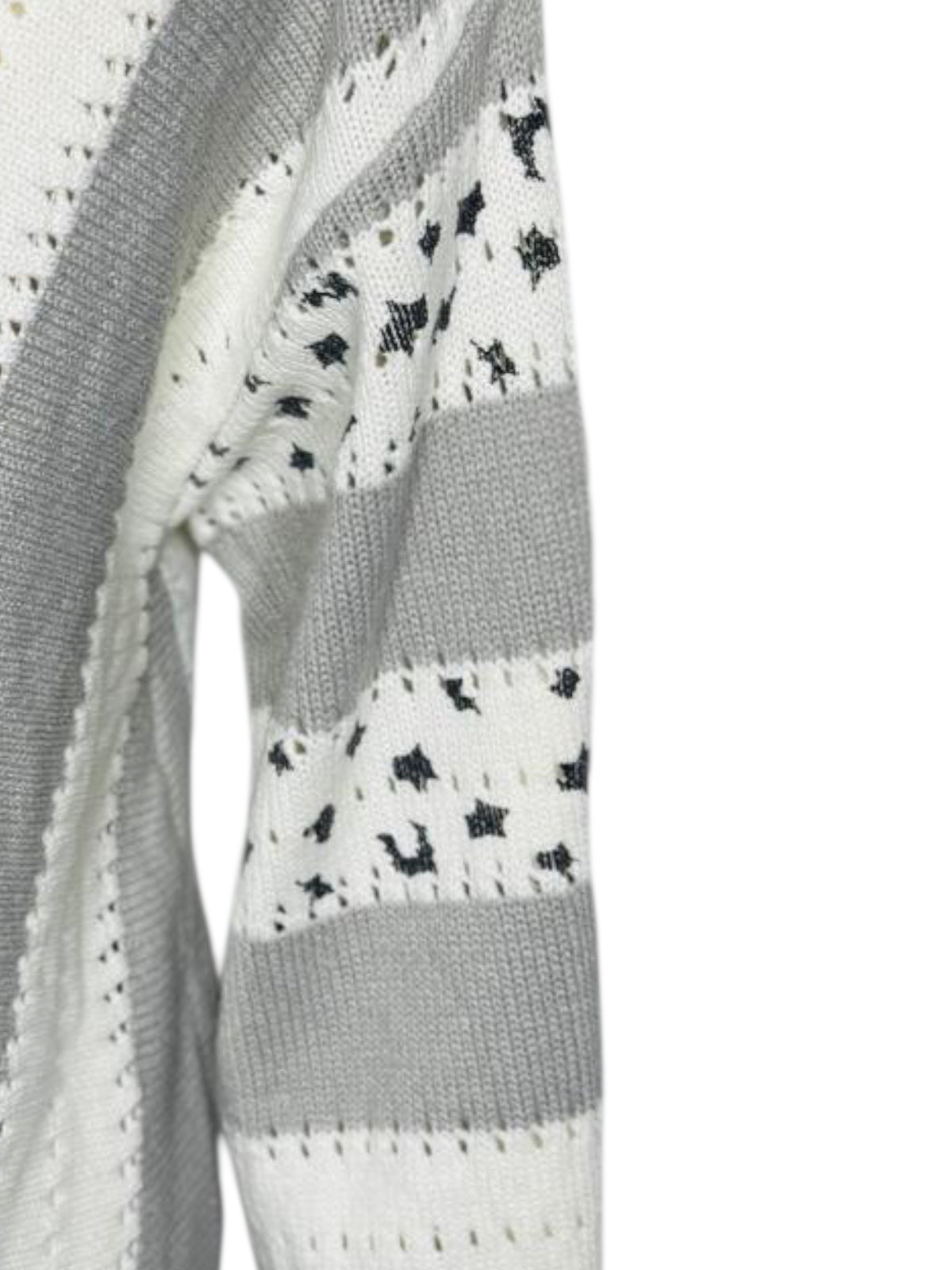 Leopard v designed sweater