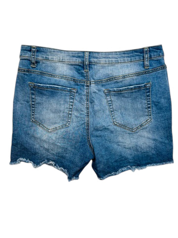 Versona lace peek shorts