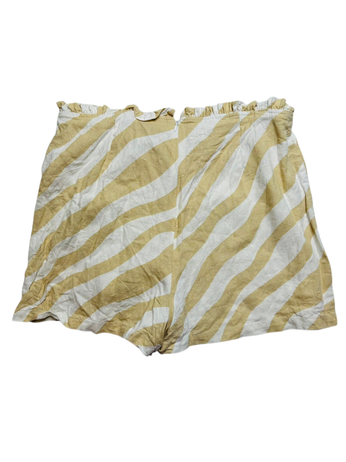Versona cream skort