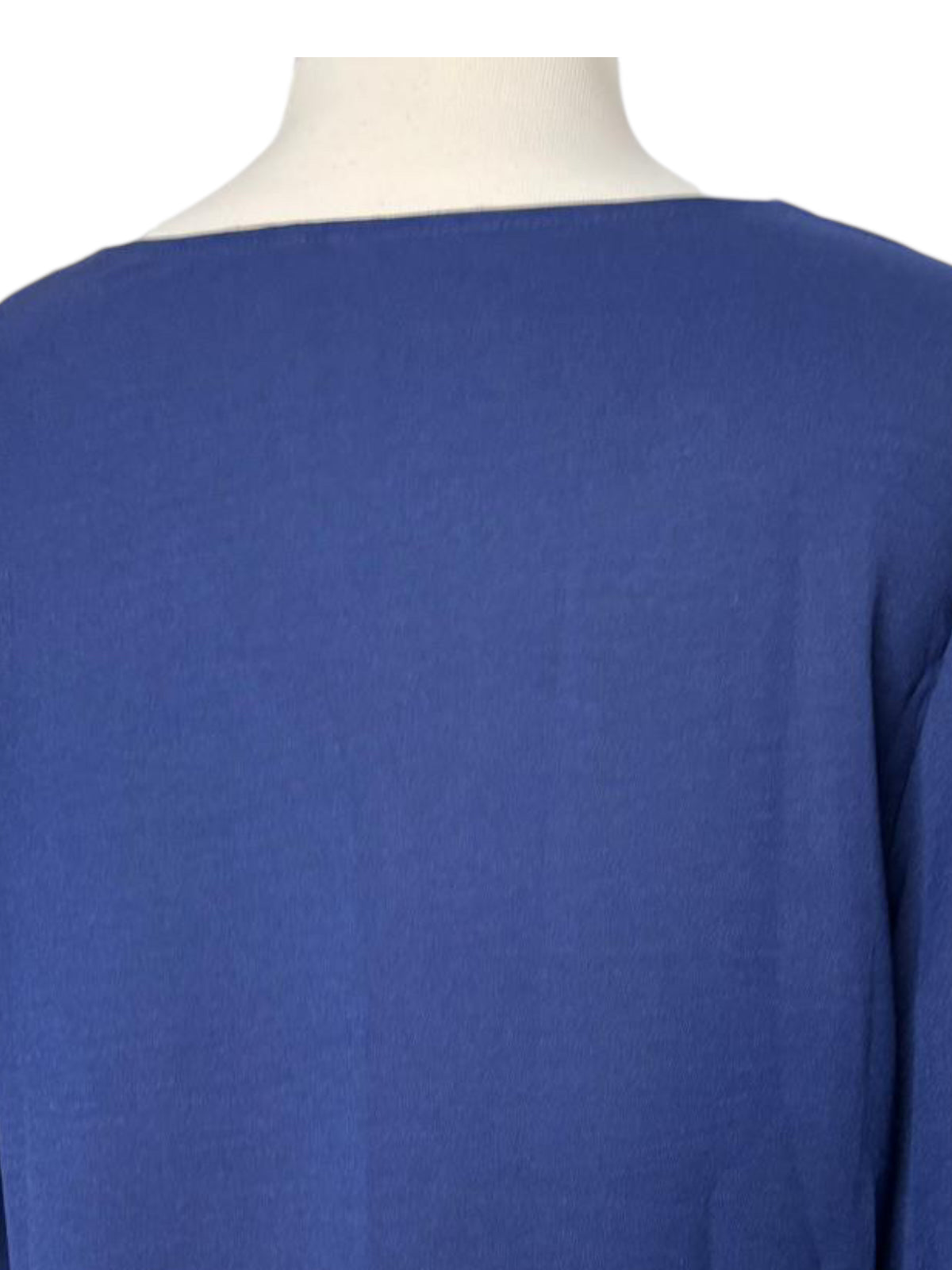Peek a Book sleeve navy blue top