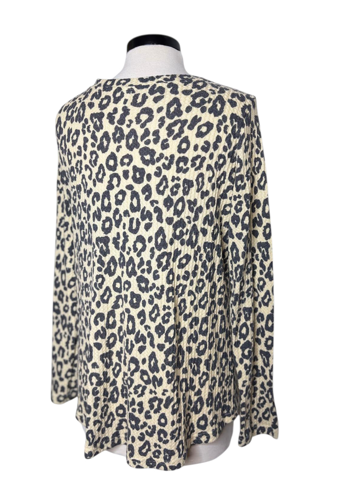 Waffle scrunch cheetah top