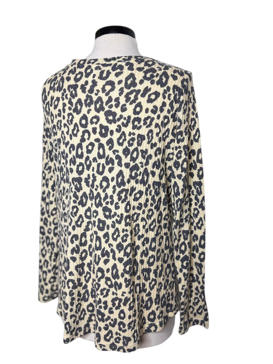 Waffle scrunch cheetah top