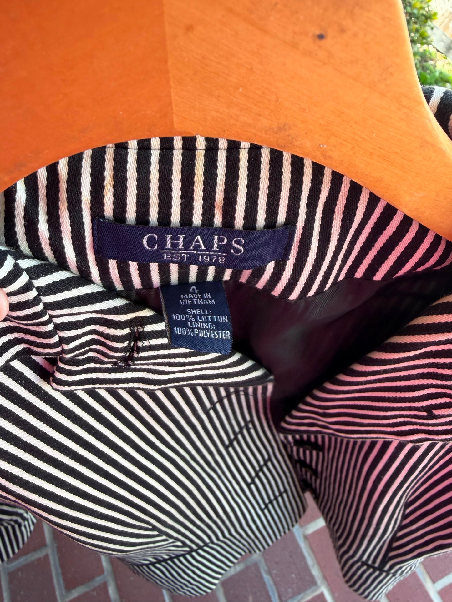 Chaps striped back white blazer