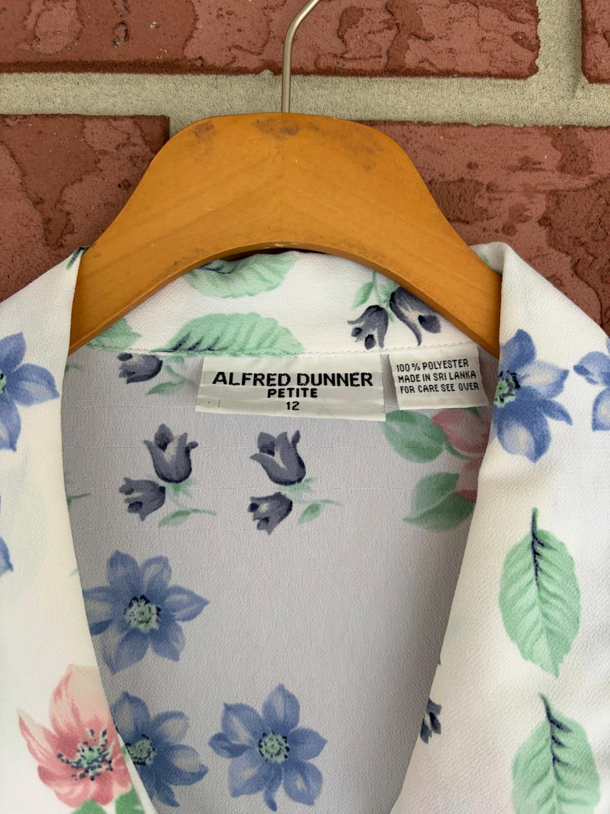 Alfred Dunner floral button down shirt