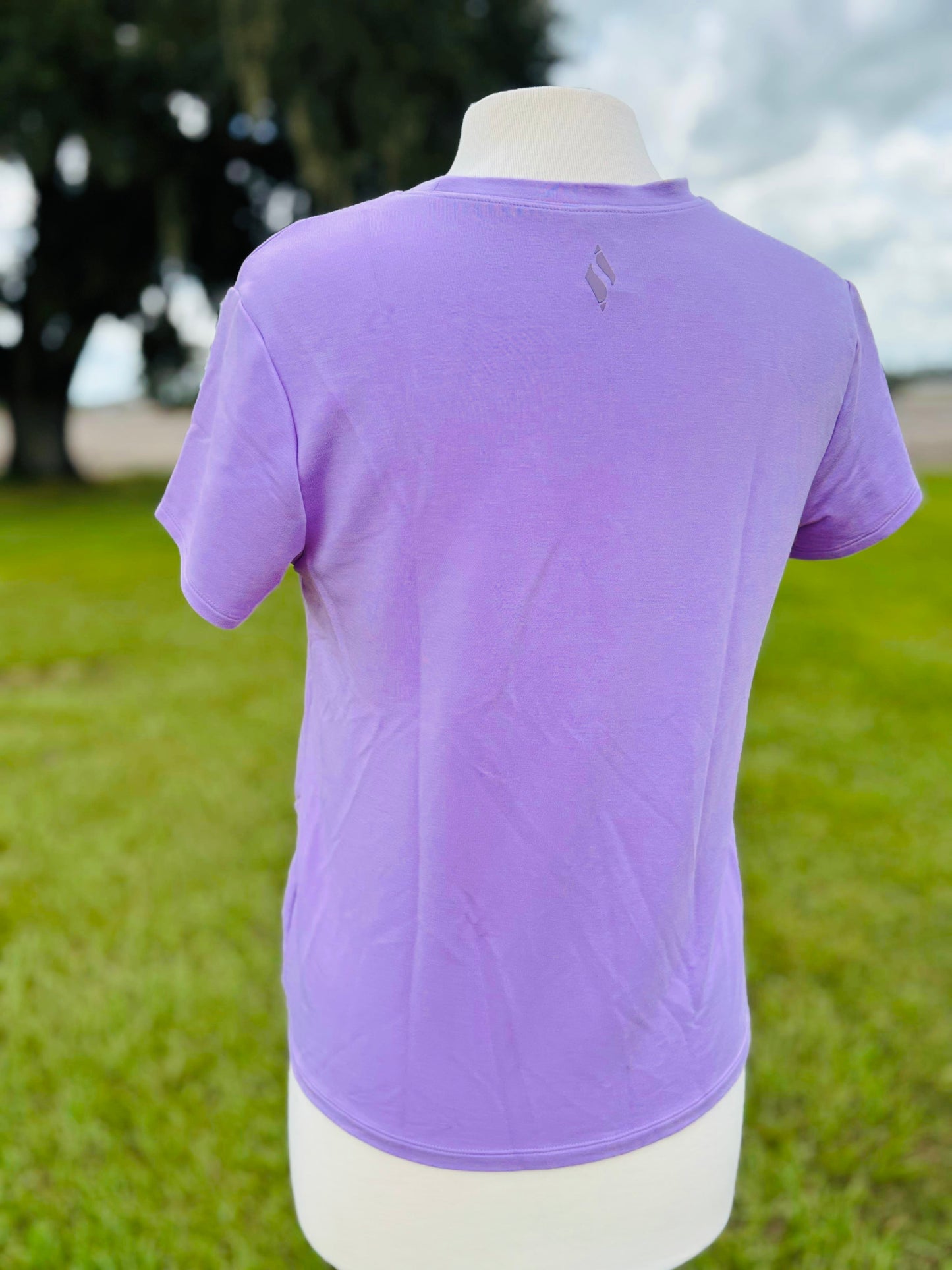 Sketchers lavender dark athletic tee