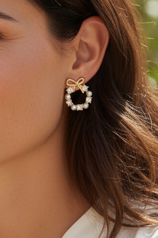 Wreath pearl earrings