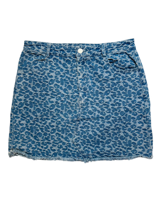 Lelis, blue cheetah denim skirt
