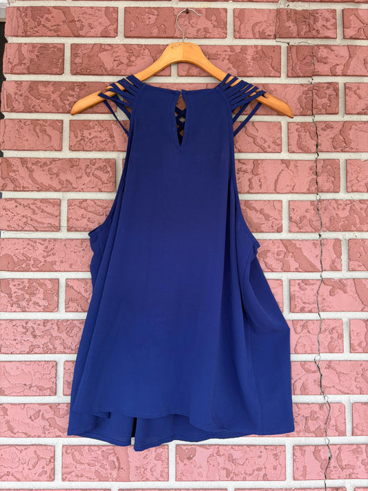 SWEET WANDERER Blue Cross Top