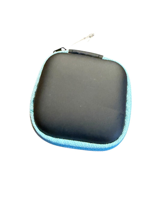 Earbud case