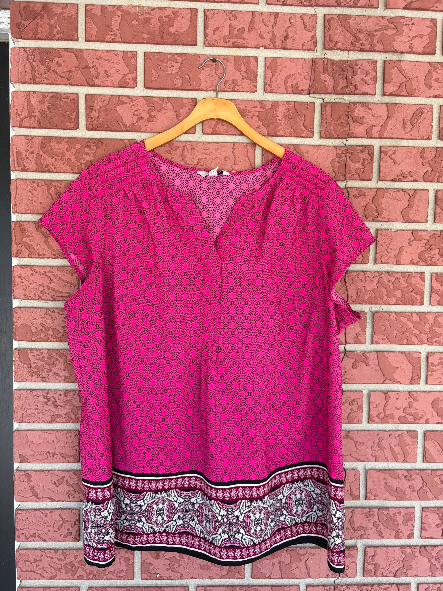 Croft & Barrow hot pink top