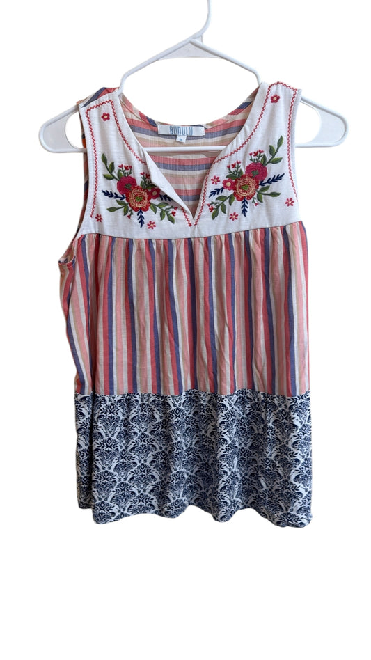 Bunulu embroidered floral top ￼