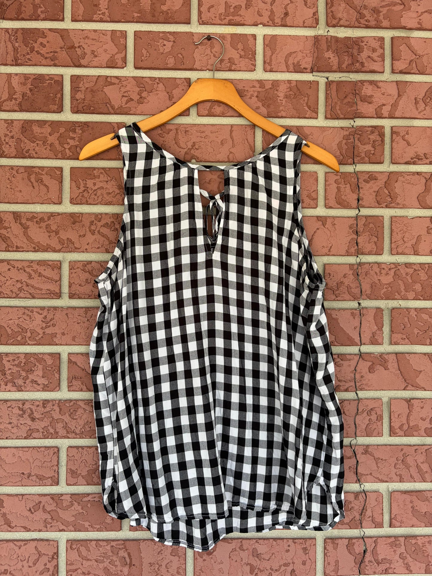 LOFT black white top
