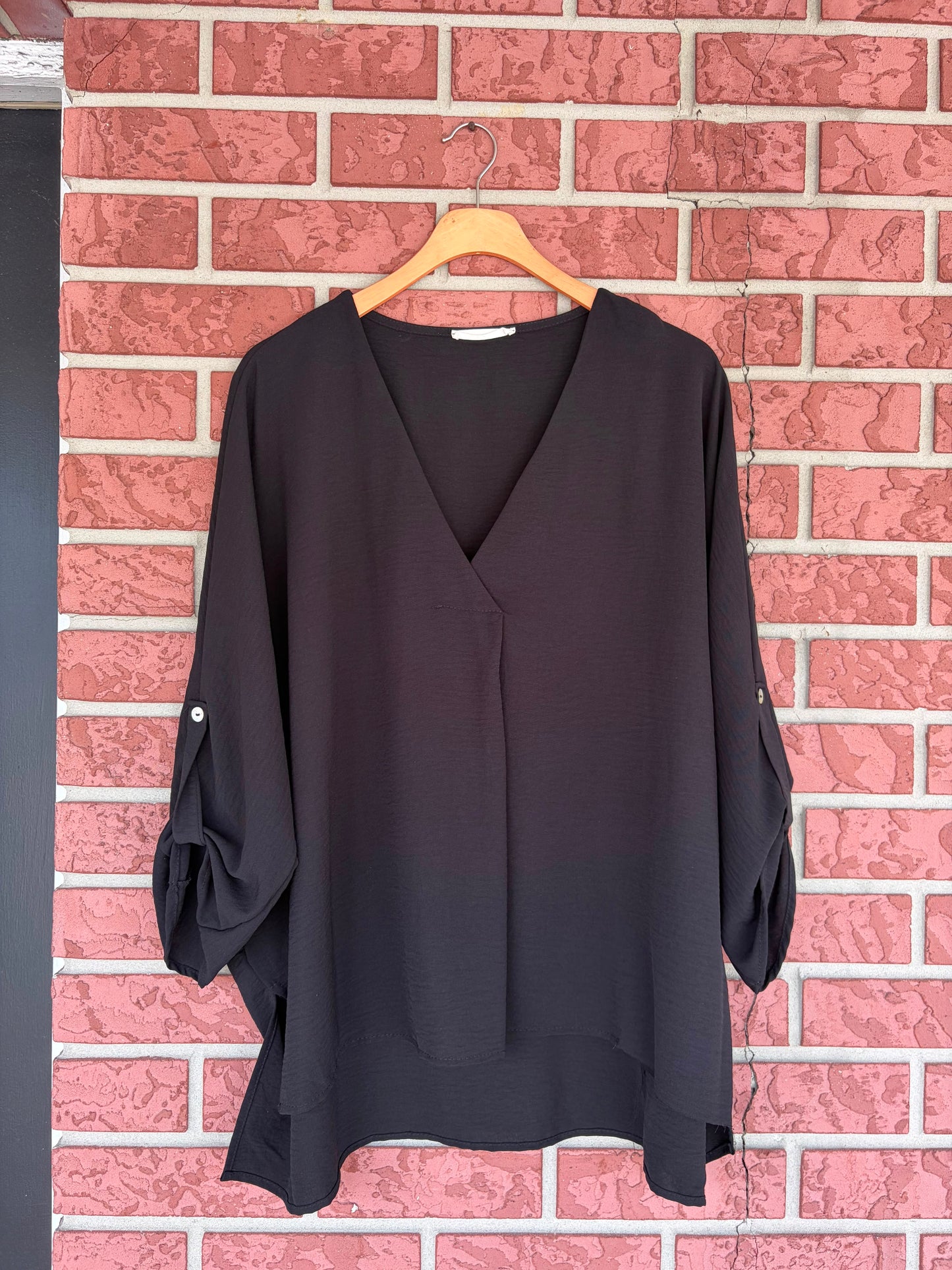Entro black 3/4 sleeve top