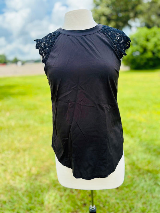 Skue black top lace sleeve