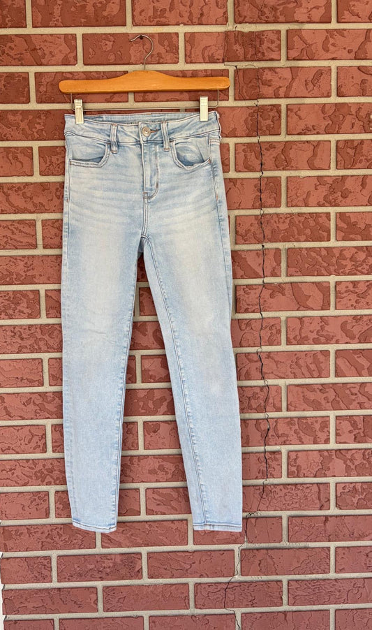 American Eagle Light Wash Straight Leg Jeans