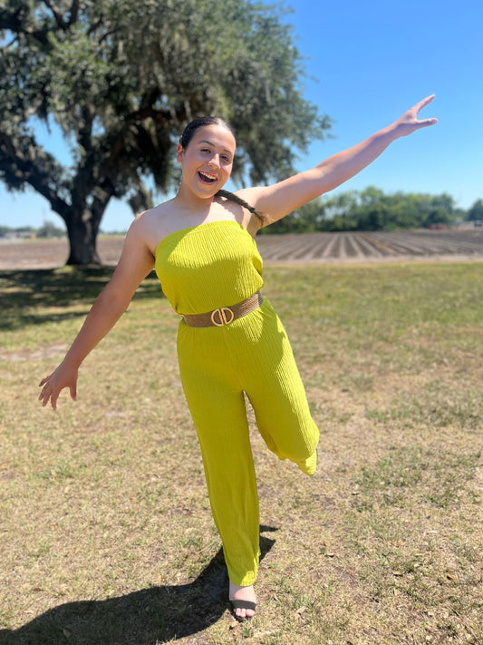 Spring in belted jumper