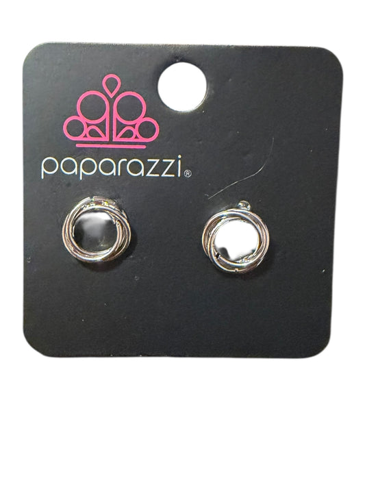 Paparazzi earrings round studs