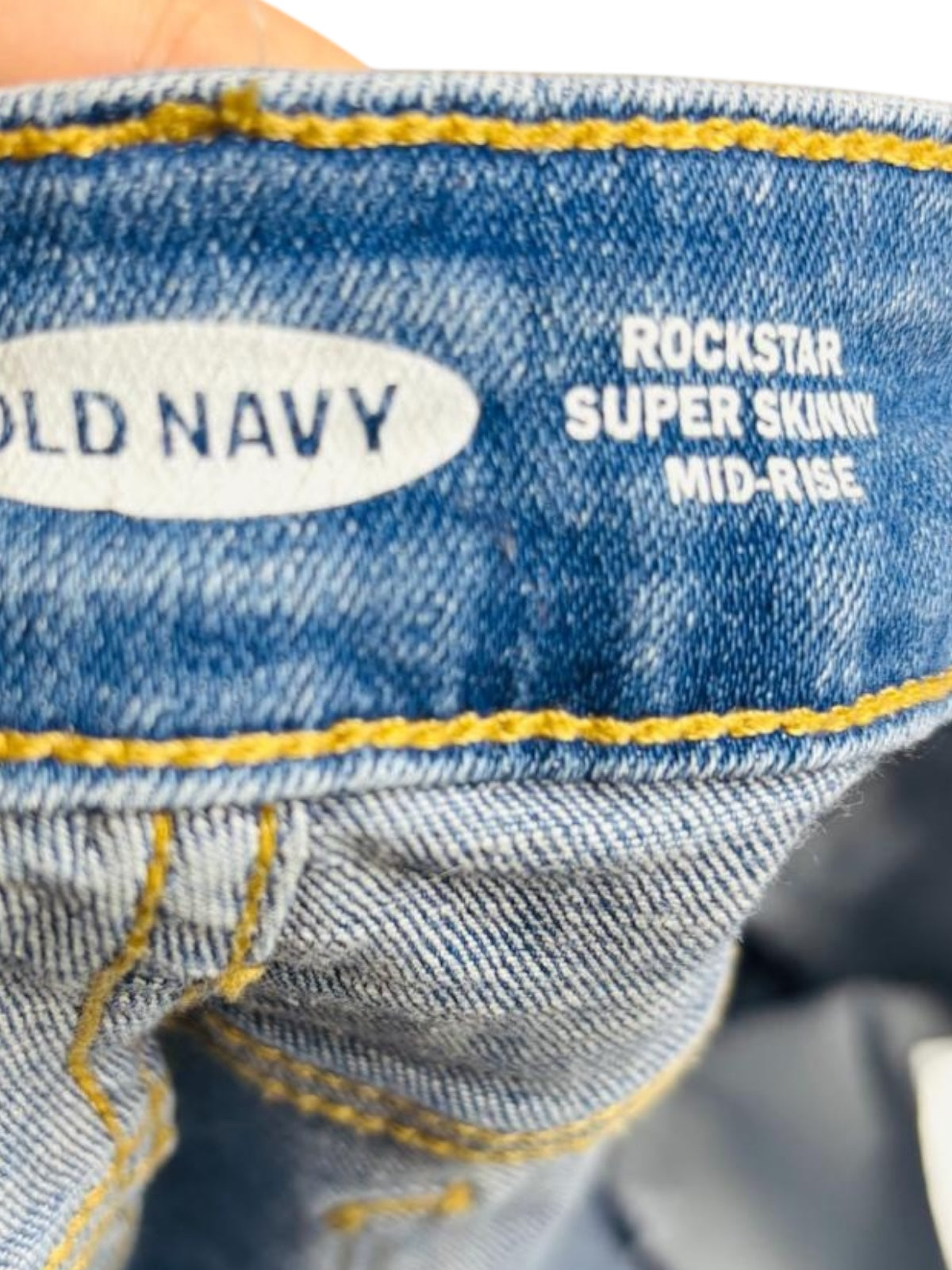 Old Navy rockstar jeans mid rise