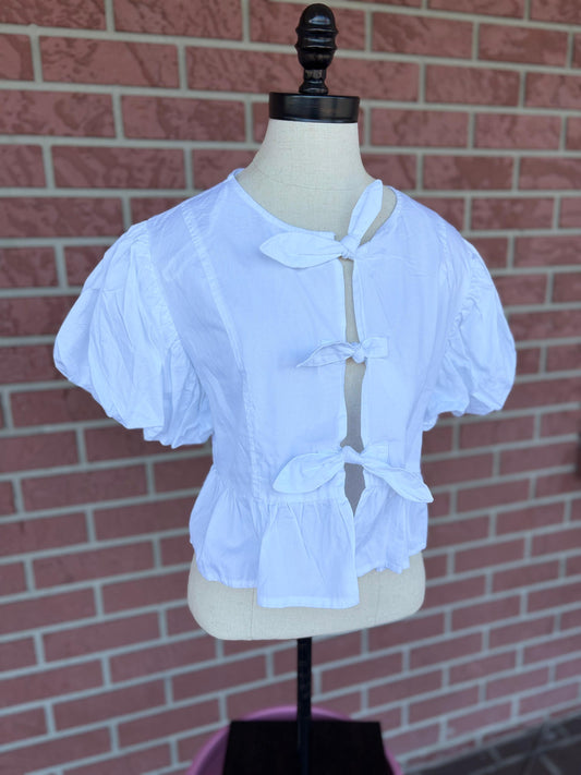 White bow puff sleeves top