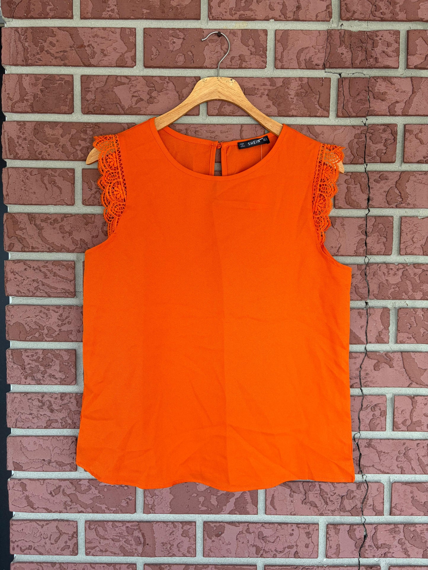 SHEIN bright orange sleeveless lace sleeve top
