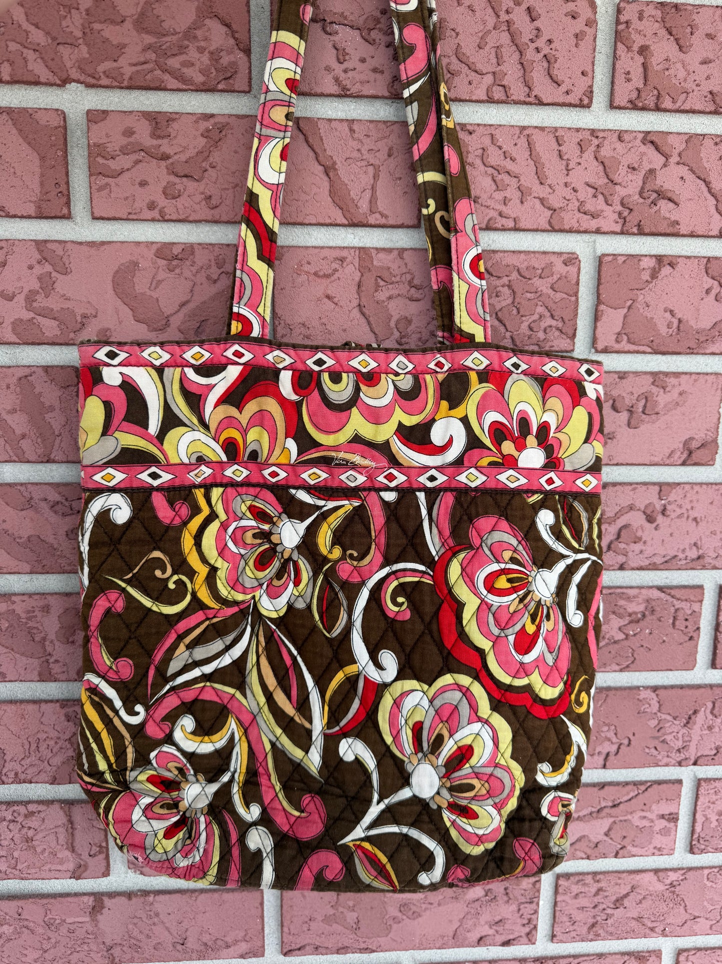 8395 Vera Bradley tote bag