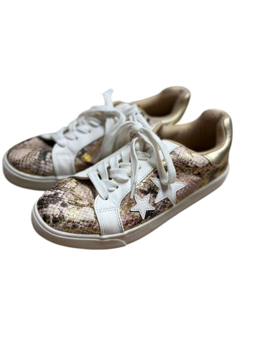 Soda Star Sneakers