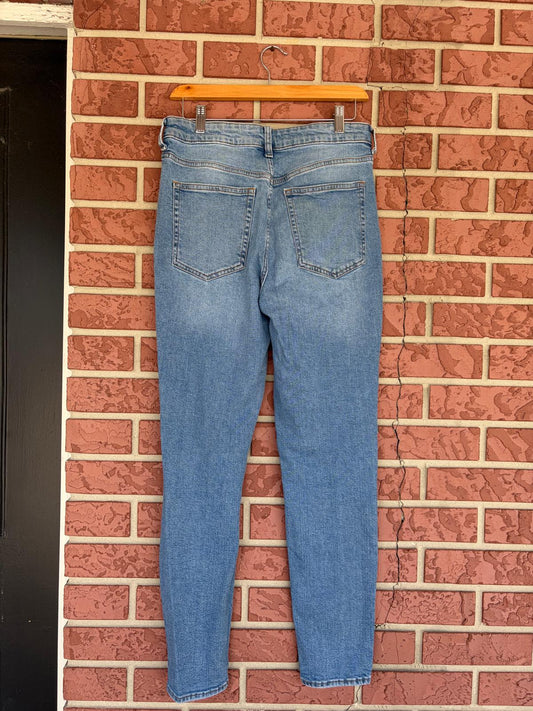 H&M Medium Wash Mom Jeans