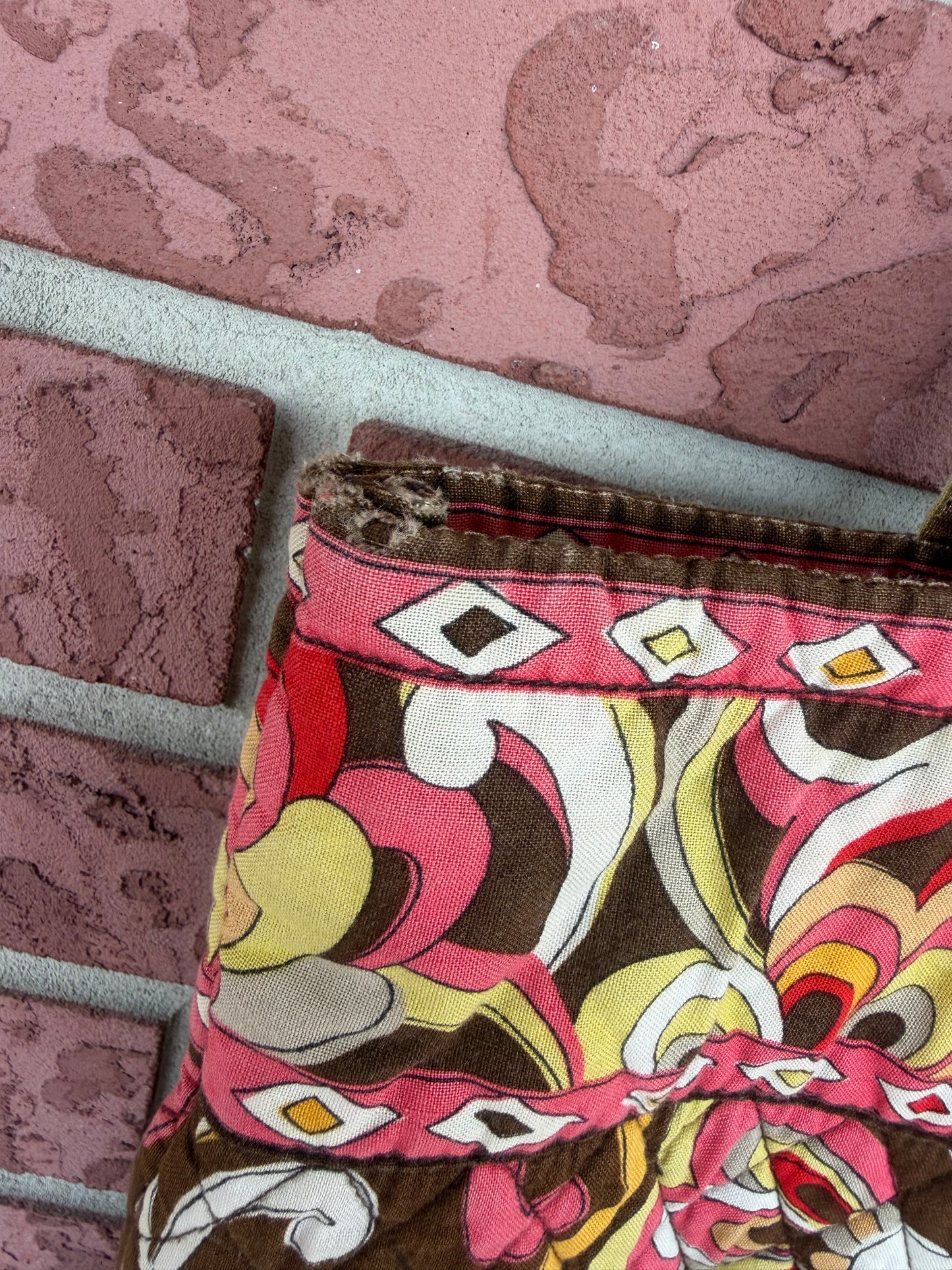 8395 Vera Bradley tote bag