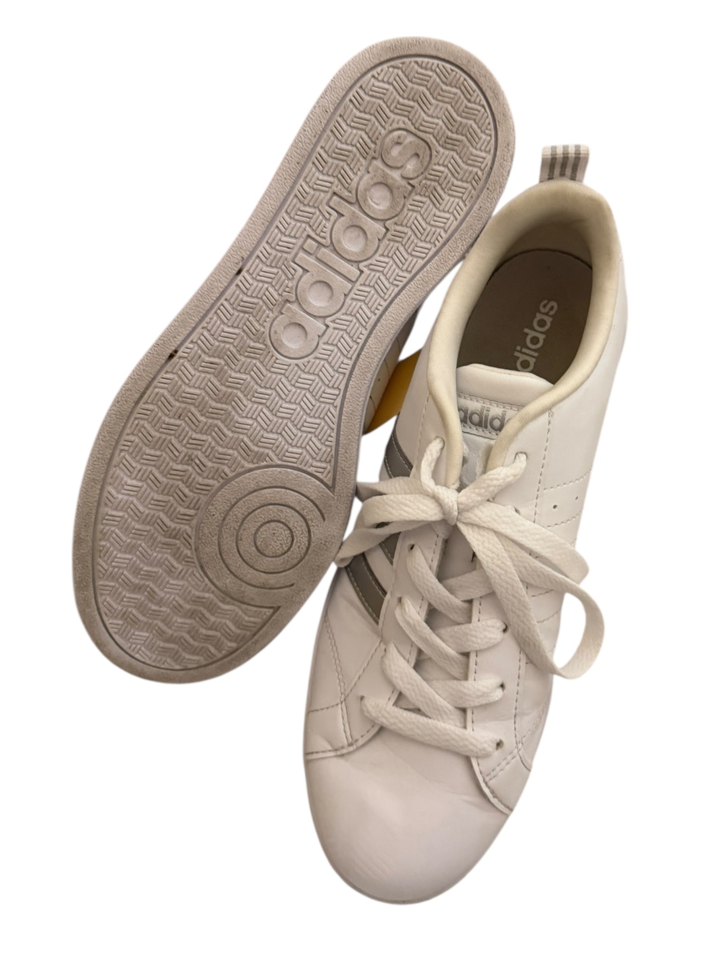 Adidas shoes classic