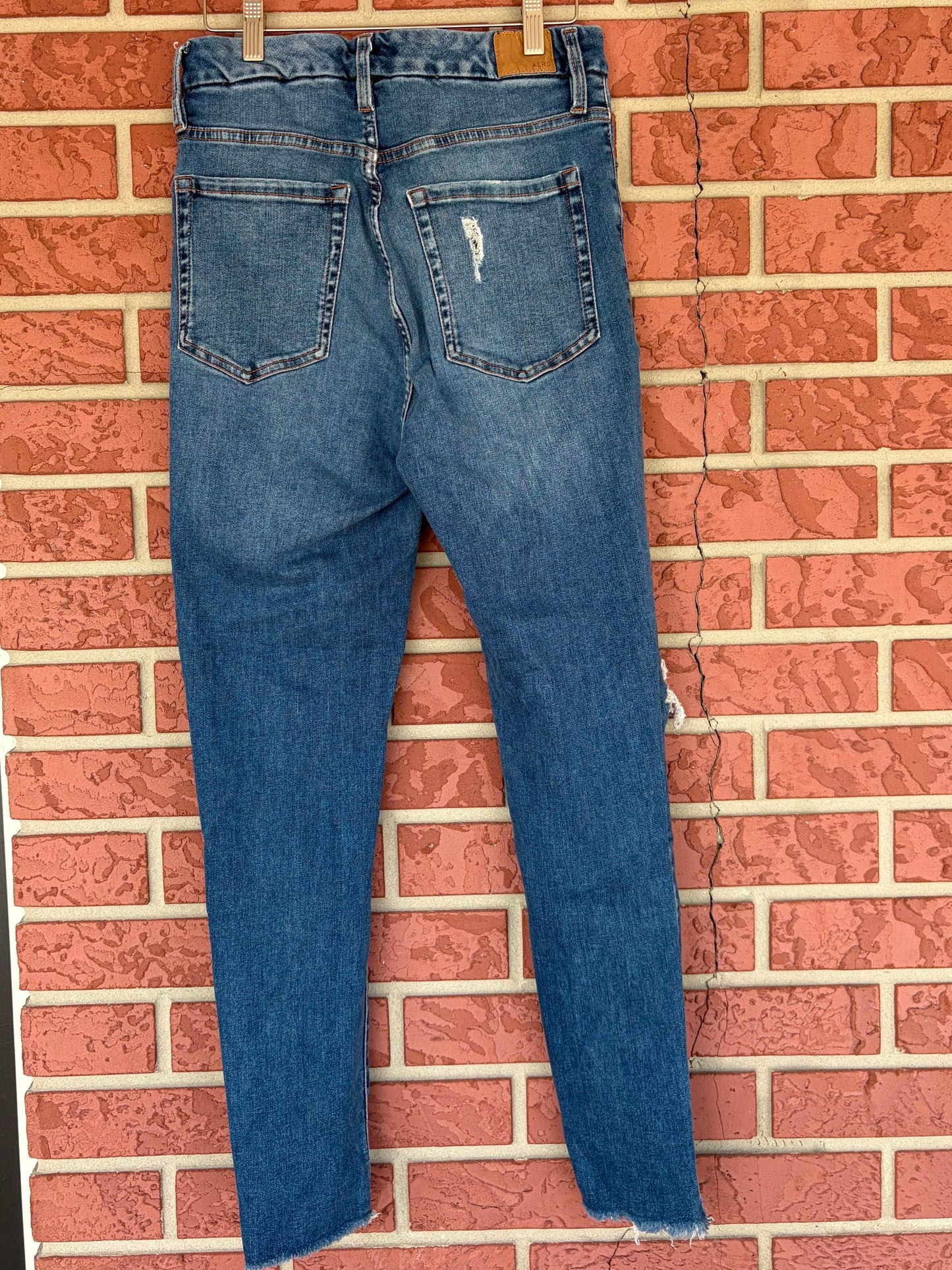Aeropostale ripped jeans dark denim
