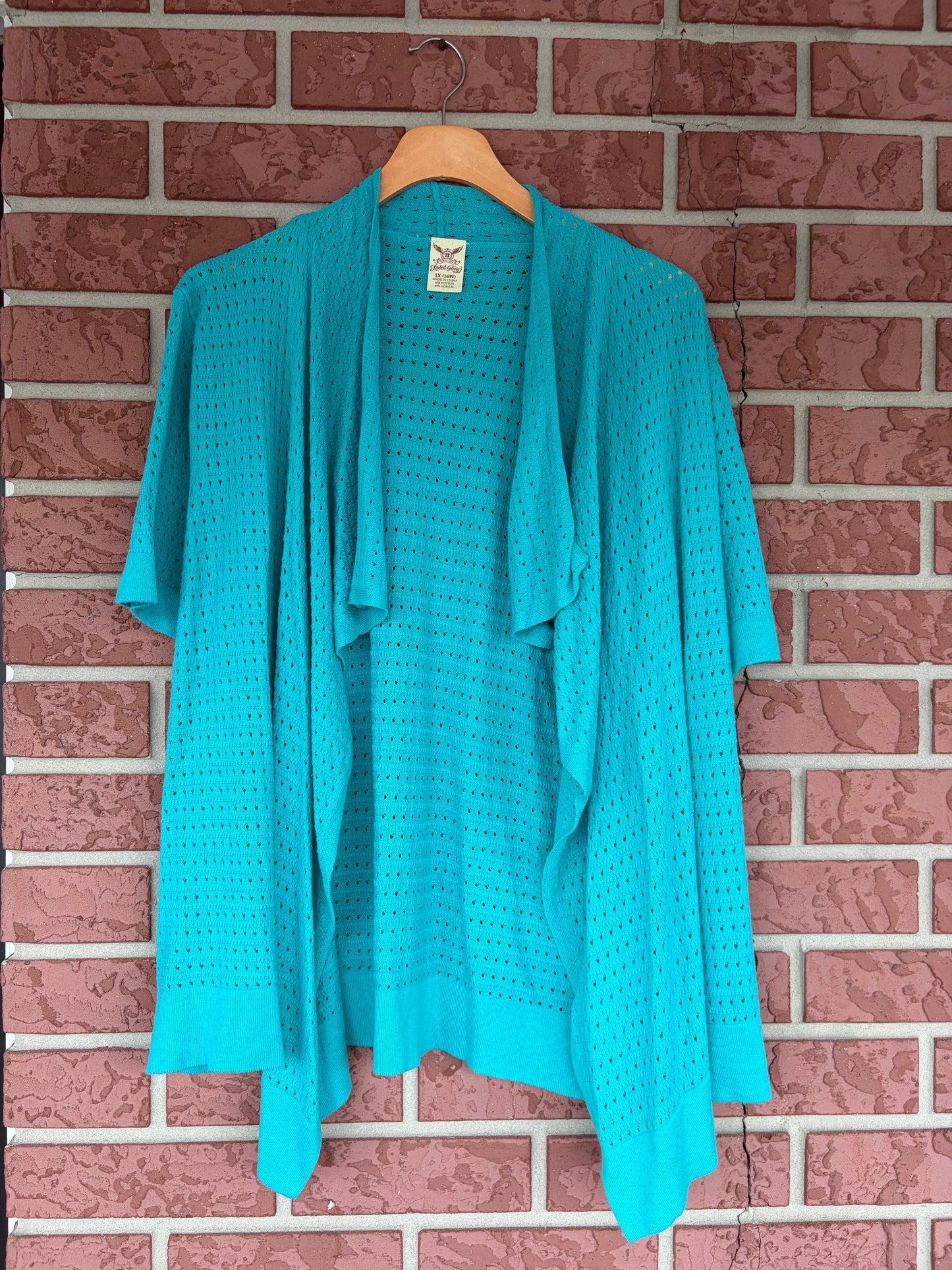 FG blue eyelet cardigan ￼