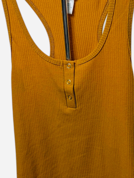 62 Tan tank top ripple