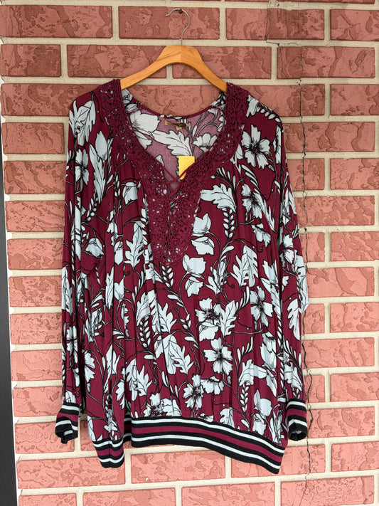Democracy red white tunic top
