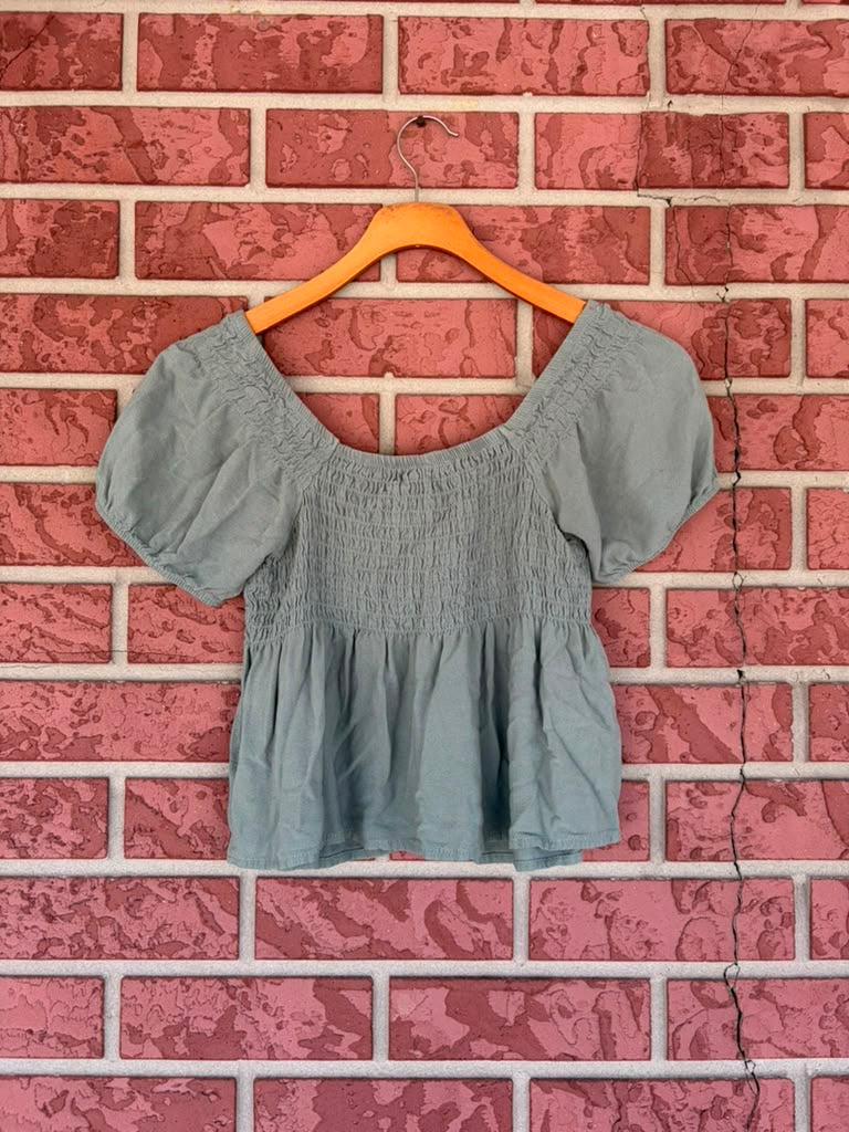 EA Hearts green crop top