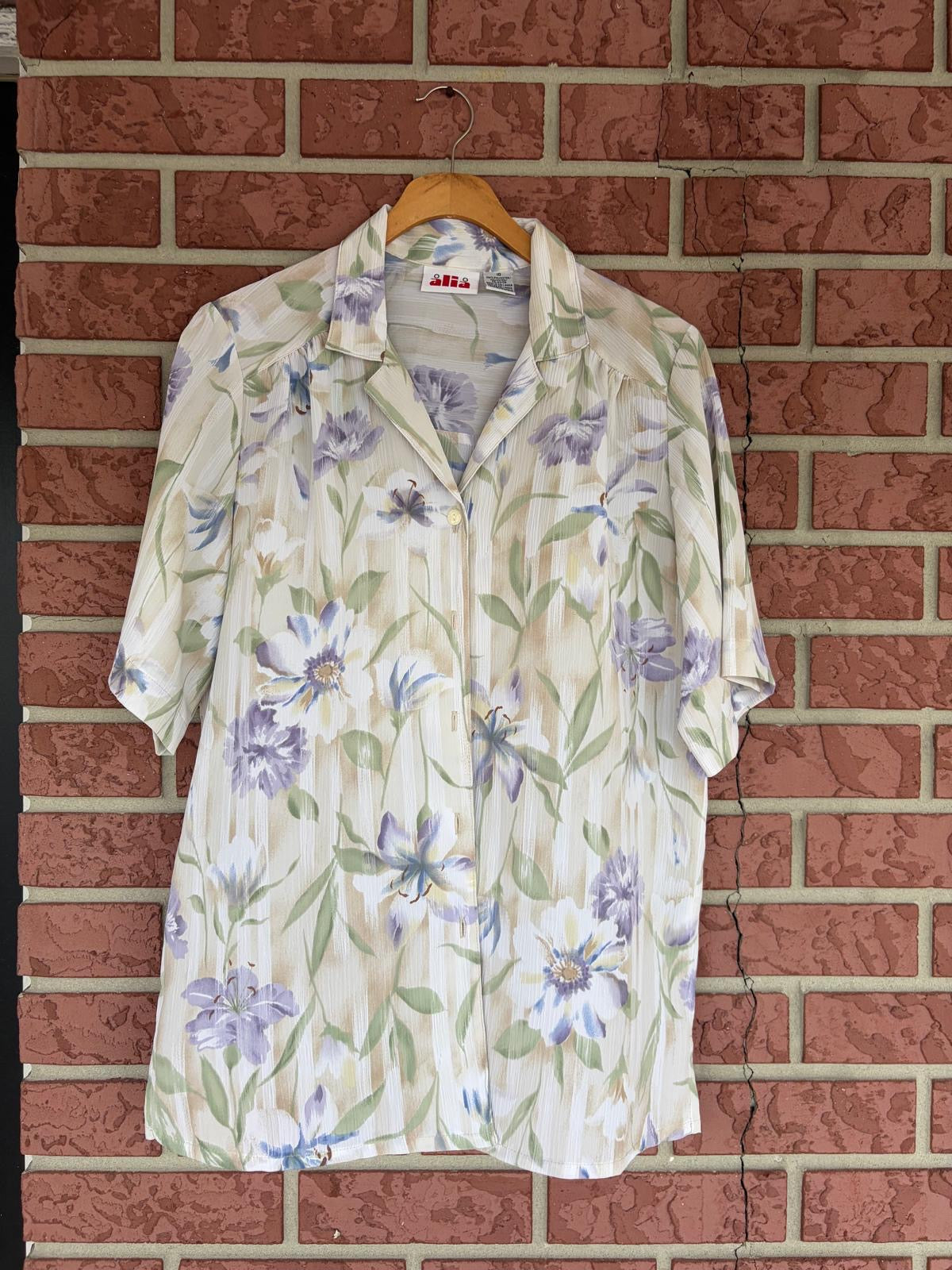 Alia lavender floral button down top
