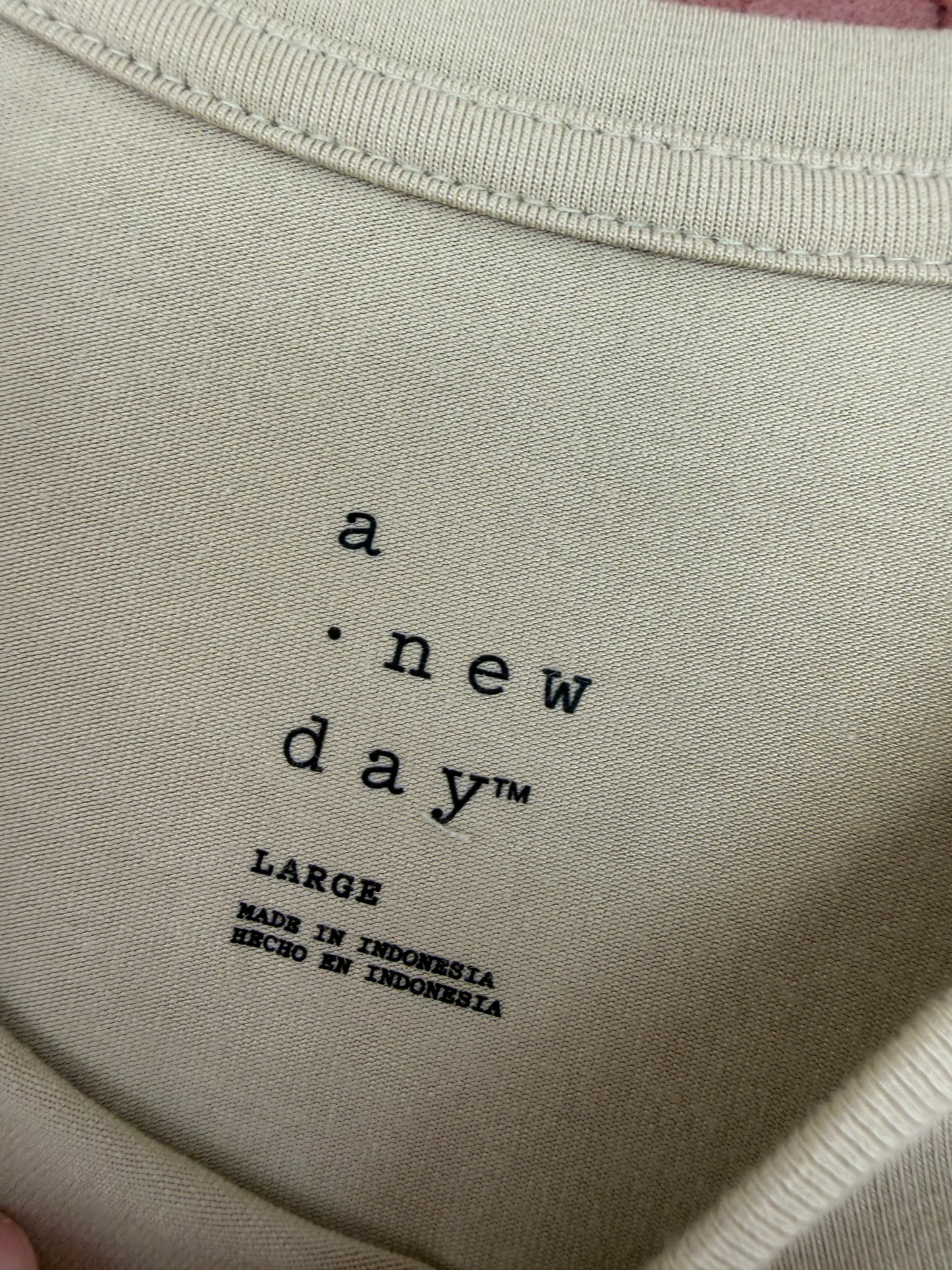 12022 A New Day tshirt cream maxi dress
