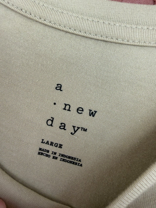 12022 A New Day tshirt cream maxi dress