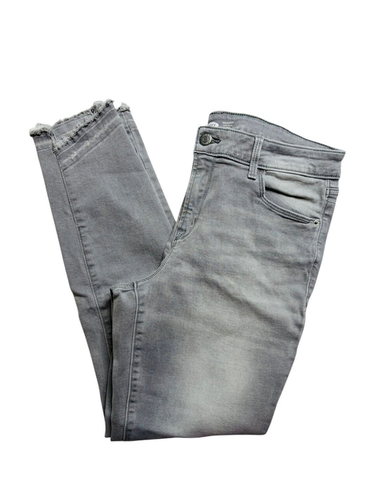 Old Navy rockstar mid-rise jeans