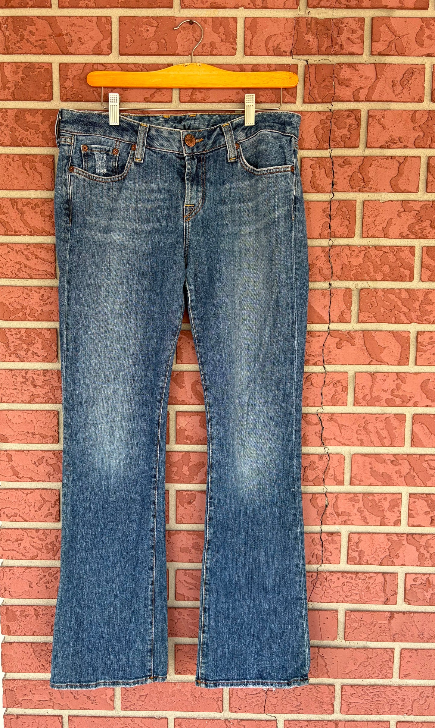 Lucky Brand Medium Wash Jeans