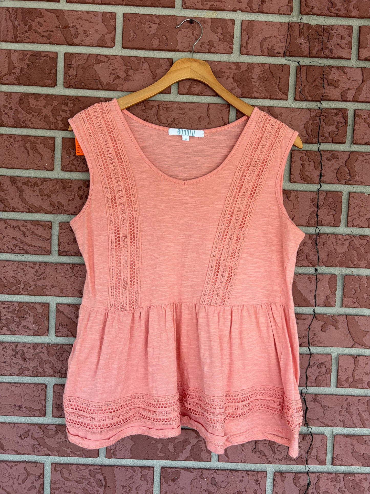 Bunulu coral top