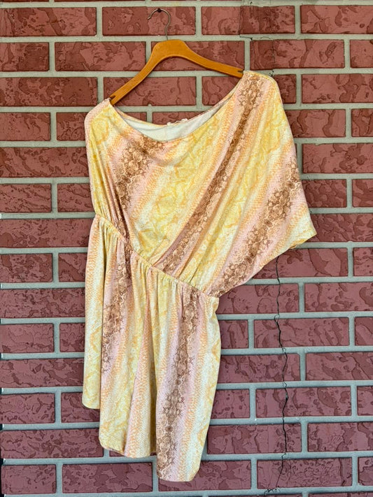Entro one shoulder romper