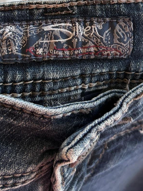 Silver jeans co dark denim jeans