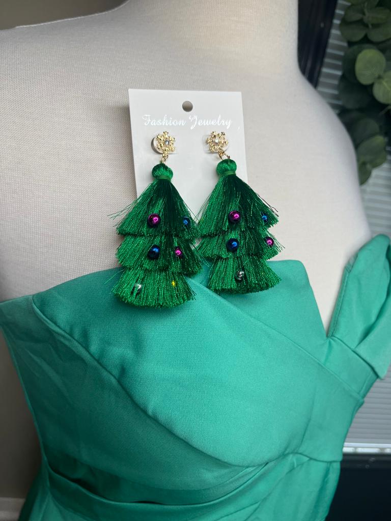 Christmas tree earrings